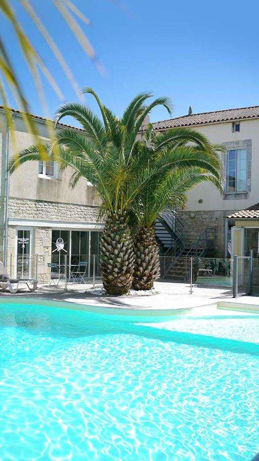 Hotel Le Square Saint-Pierre-d'Oleron Exterior foto