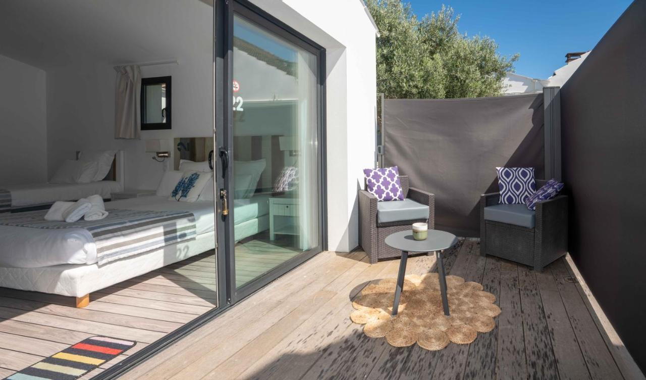 Hotel Le Square Saint-Pierre-d'Oleron Exterior foto